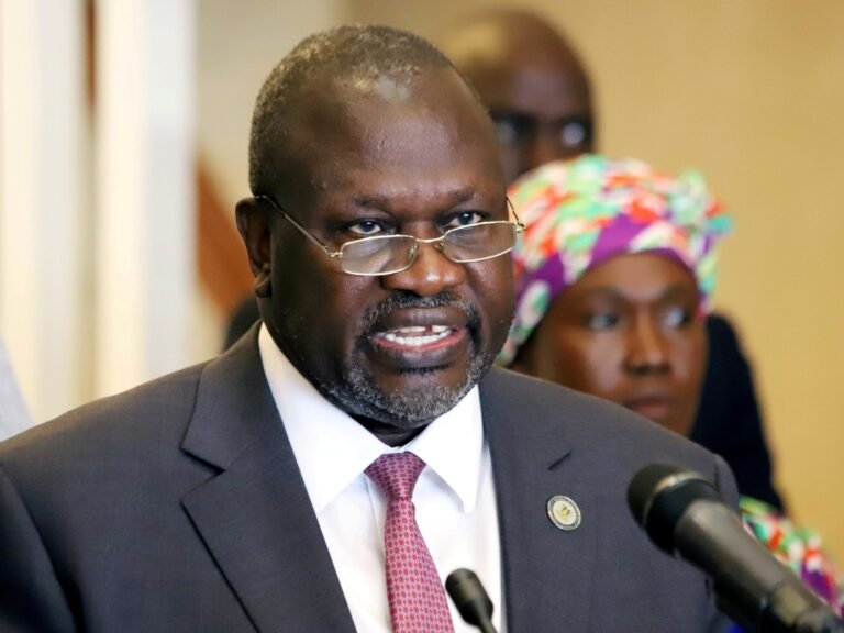 1743047785 وضع رياك مشار نائب رئيس جنوب السودان قيد الإقامة الجبرية.jpg